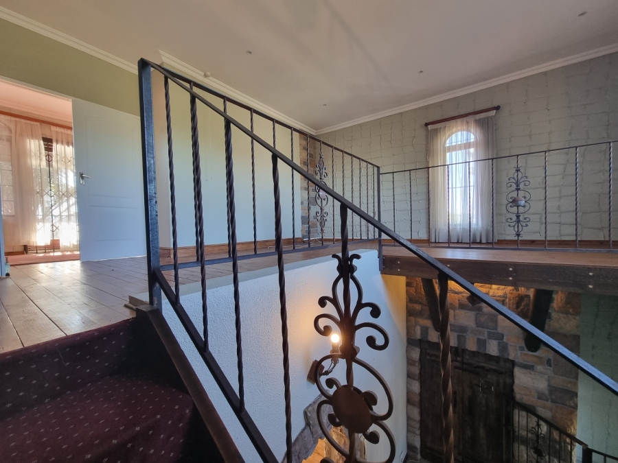 4 Bedroom Property for Sale in Table View Western Cape